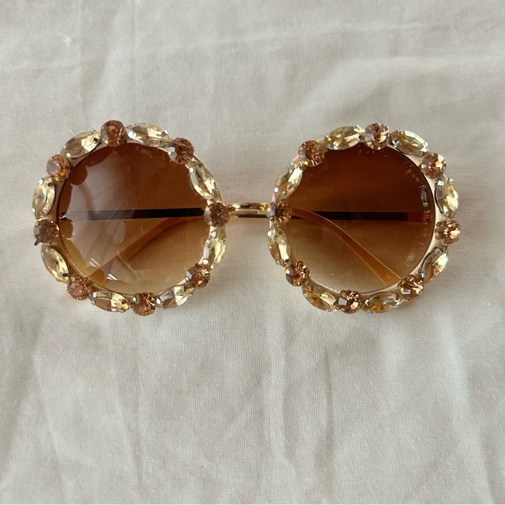 Crystal-Embellished Sunglasses Bold Statement Bohemian Boho Y2K Festival Style